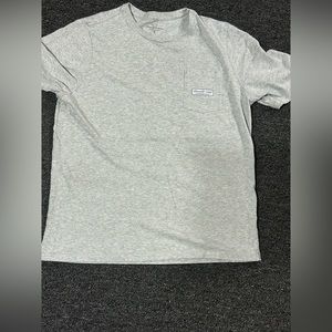 Vineyard vines tshirt